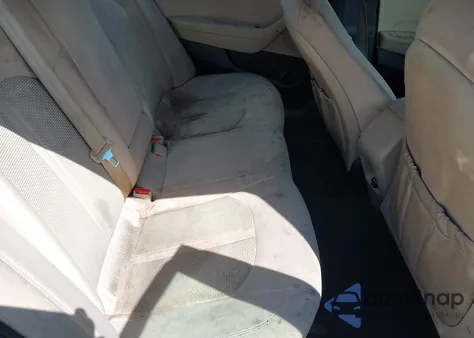 2017 Hyundai Sonata Se z USA, uszkodzony, nr VIN 5NPE24AF0HH485880